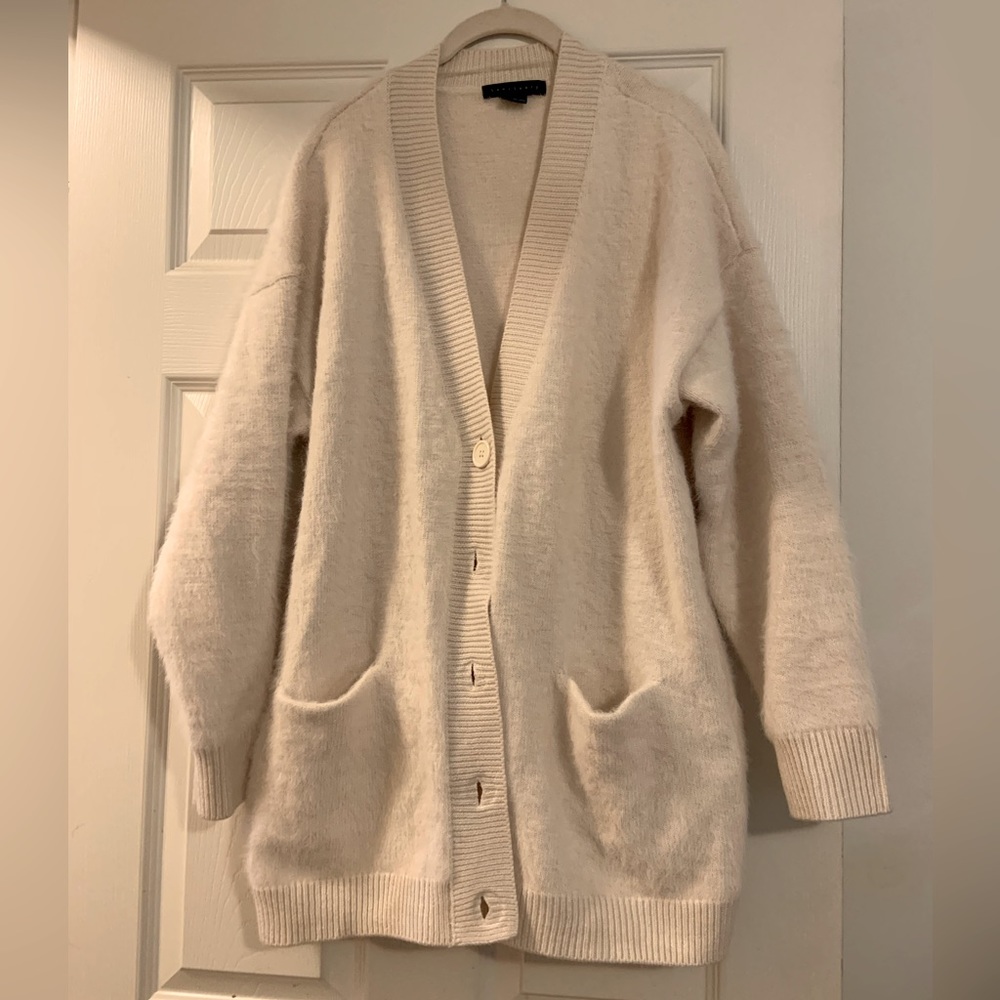Soft and cozy Sanctuary cardigan
